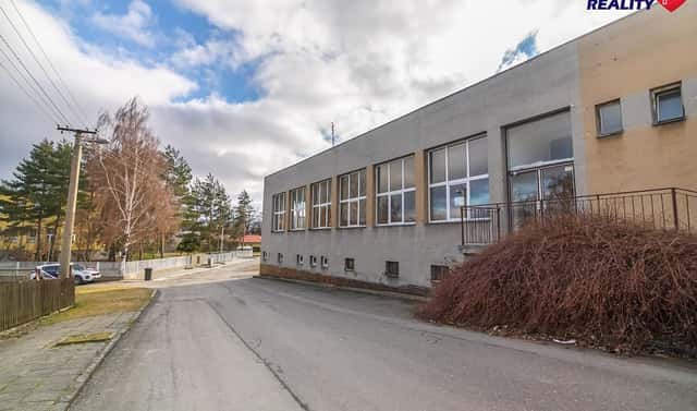 Prodej obchodních prostor 360 m², Hlavní, Dolní Životice, okres Opava