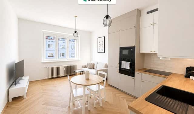 Prodej bytu 2+kk 48 m², Plzeňská, Praha 5 – Košíře