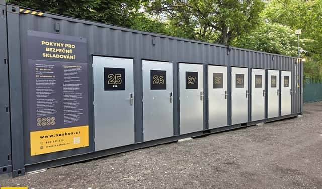 Samoobslužné skladovací boxy, ul. Hladíkova/Charbulova, Brno - Černovice, Charbulova, Brno – Černovice, okres Brno-město