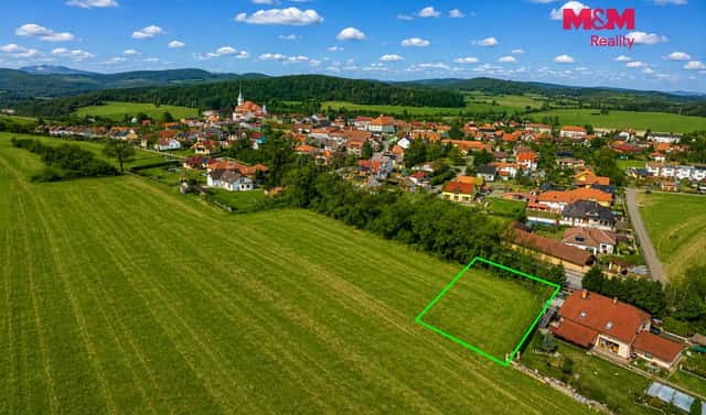 Prodej stavebního pozemku 1 233 m², Krásná Hora nad Vltavou, okres Příbram