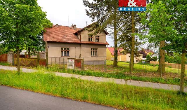 Prodej domu 164 m² s pozemkem 2 479 m², Nádražní, Nové Strašecí, okres Rakovník