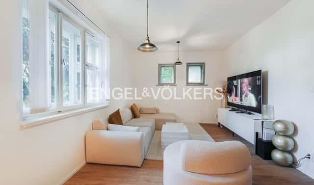 Prodej bytu 3+kk 77 m², V Holešovičkách, Praha 8 – Libeň
