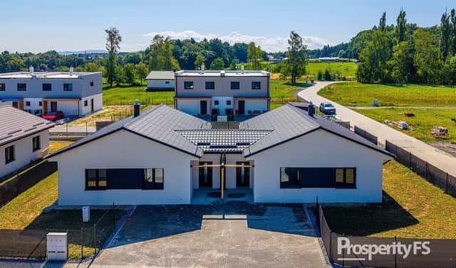 Prodej domu 97 m² s pozemkem 384 m², Přátelství, Havířov – Životice, okres Karviná