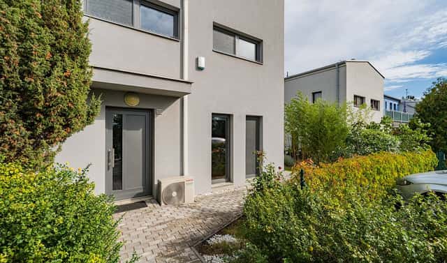 Prodej bytu 4+kk 93 m², Jiráskova, Jinočany, okres Praha-západ