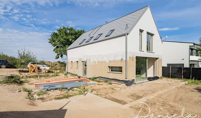 Prodej domu 155 m² s pozemkem 816 m², Pampelišková, Mukařov – Srbín, okres Praha-východ