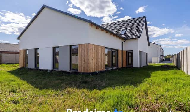 Prodej domu 182 m² s pozemkem 525 m², Hevlín, okres Znojmo
