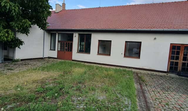 Prodej obchodních prostor 350 m², Strážnice, okres Hodonín