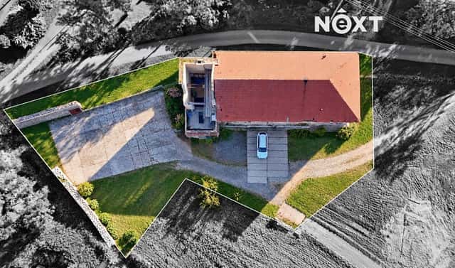 Prodej stavebního pozemku 1 518 m², Černuc – Miletice, okres Kladno