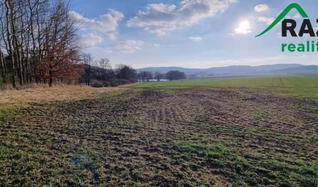 Prodej pole 47 205 m², Staré Sedliště, okres Tachov