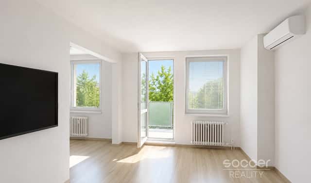 Pronájem bytu 3+1 72 m², Brechtova, Praha 4 – Háje