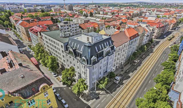 Pronájem bytu 2+kk 37 m², Klatovská třída, Plzeň – Jižní Předměstí, okres Plzeň-město