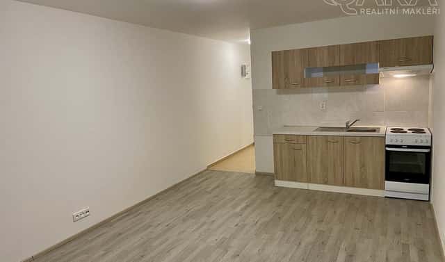 Pronájem bytu 1+kk 30 m², Ivanovice na Hané – Chvalkovice na Hané, okres Vyškov