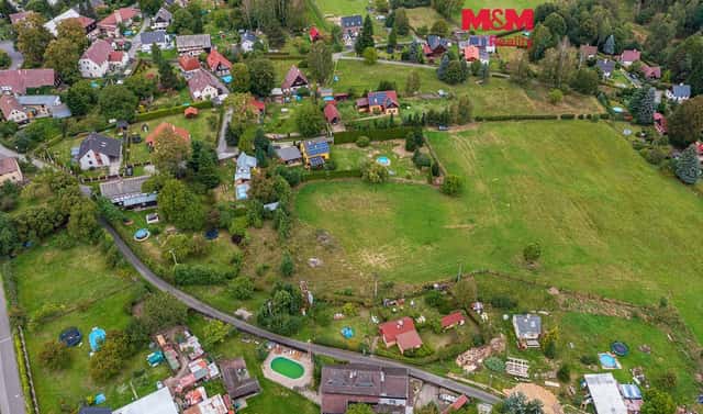 Prodej stavebního pozemku 1 897 m², Arnoltice, okres Děčín