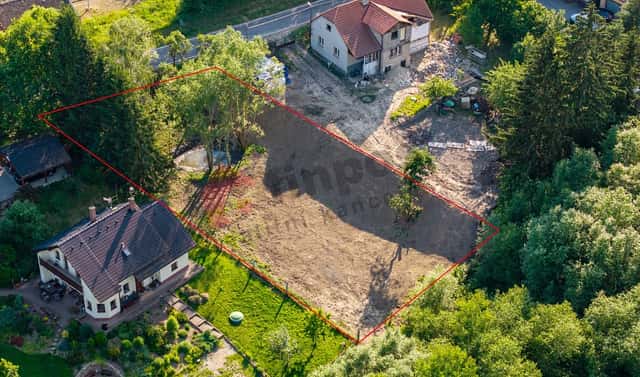 Prodej stavebního pozemku 1 000 m², Postupice – Lísek, okres Benešov