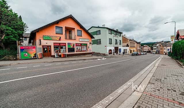 Prodej obchodních prostor 201 m², Legií, Nová Paka, okres Jičín