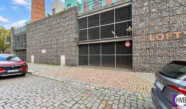 Prodej garážového stání, OV, 11m2, Praha 8 - Libeň, ul. Novákových, Novákových, Praha 8 – Libeň