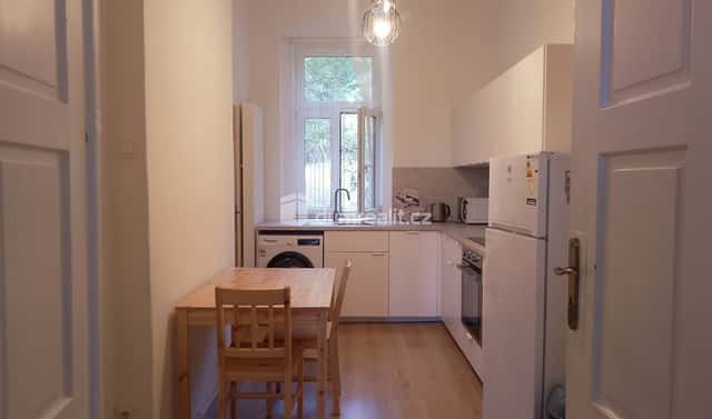 Pronájem bytu 1+1 39 m², Na Vyhlídce, Karlovy Vary