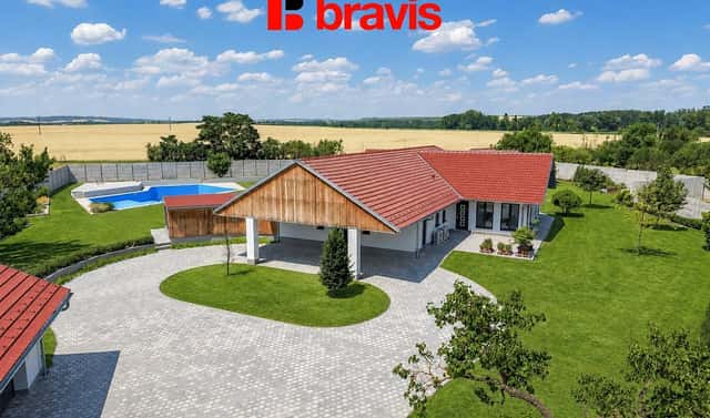 Prodej domu 304 m² s pozemkem 2 869 m², Vítonice, okres Znojmo