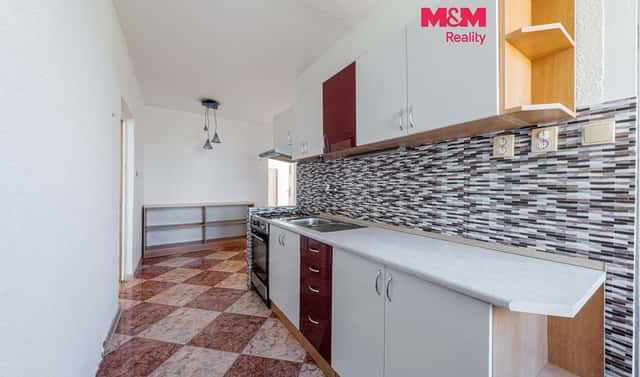 Prodej bytu 3+1 60 m², Mánesova, Sokolov
