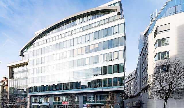 Pronájem kanceláře 968 m², Praha 4