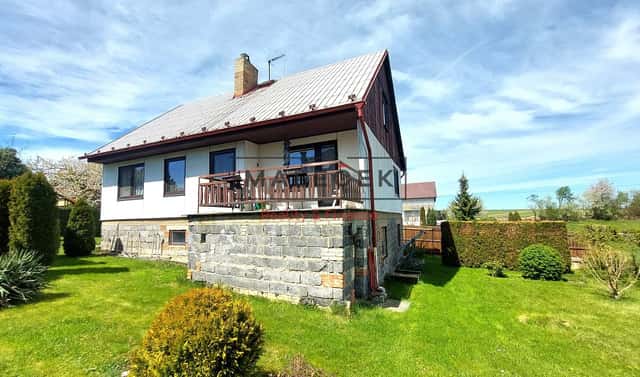 Prodej domu 126 m² s pozemkem 598 m², U Kamene, Bratronice, okres Kladno