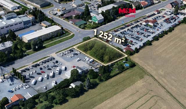 Prodej komerčního pozemku 1 252 m², Olomouc – Holice