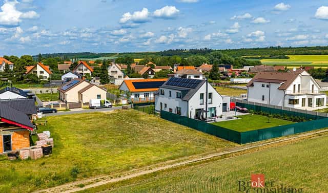 Prodej stavebního pozemku 827 m², Nedomice, okres Mělník