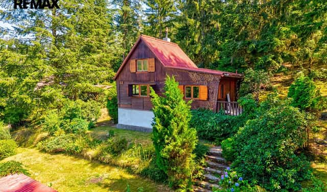 Prodej chaty/chalupy 56 m² s pozemkem 961 m², Lubenec – Vítkovice, okres Louny
