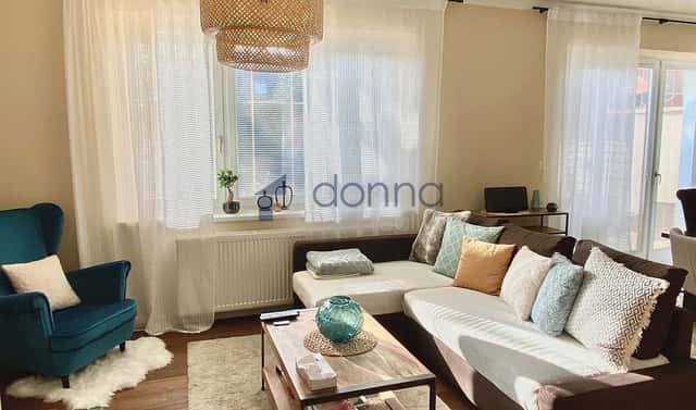 Pronájem domu 183 m² s pozemkem 305 m², Bělušická, Praha 9 – Újezd nad Lesy