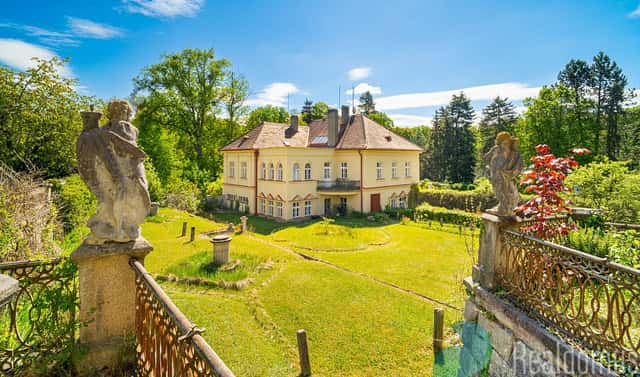 Prodej domu 322 m² s pozemkem 2 633 m², Karlov, Jindřichův Hradec – Jindřichův Hradec IV