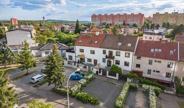 Prodej domu 340 m² s pozemkem 422 m², Dolnojirčanská, Praha 4 – Kamýk