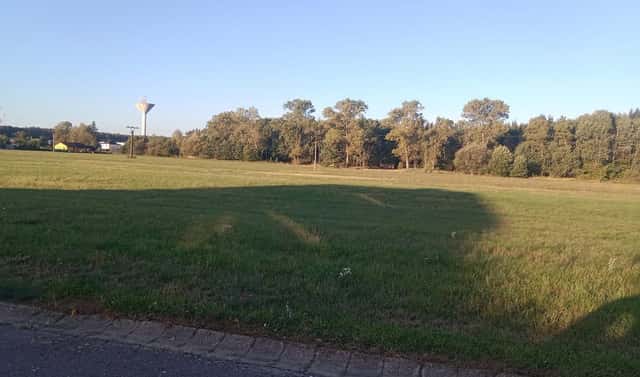 Prodej stavebního pozemku 5 158 m², Sídliště 1. máje, Horní Jelení, okres Pardubice