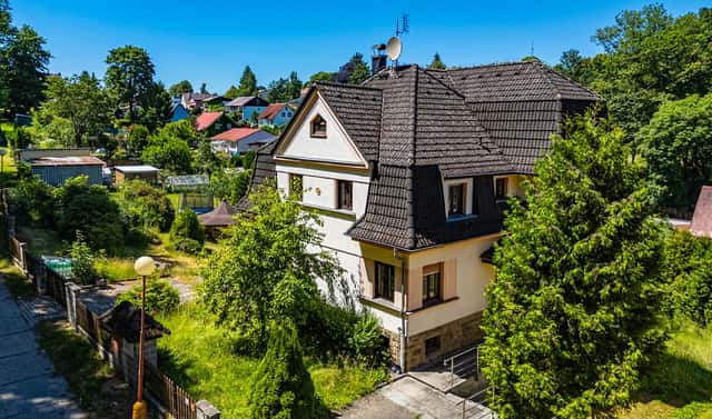 Pronájem domu 210 m² s pozemkem 1 068 m², Březová, Aš, okres Cheb