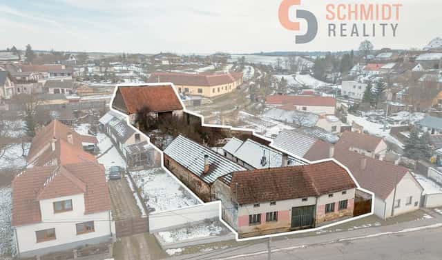 Prodej stavebního pozemku 1 041 m², Hostim, okres Znojmo