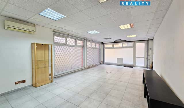 Pronájem obchodních prostor 95 m², Truhlářská, Liberec – Liberec II-Nové Město