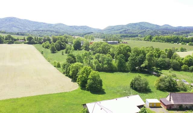 Prodej pole 27 187 m², Nádražní, Raspenava, okres Liberec