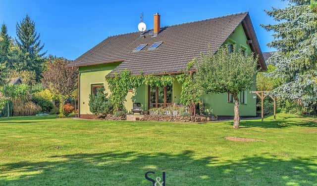 Prodej domu 181 m² s pozemkem 3 038 m², Volfartice, okres Česká Lípa