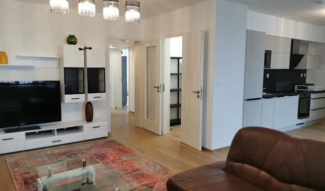 Pronájem bytu 3+kk 95 m², U Slaviborského dvora, Praha 9