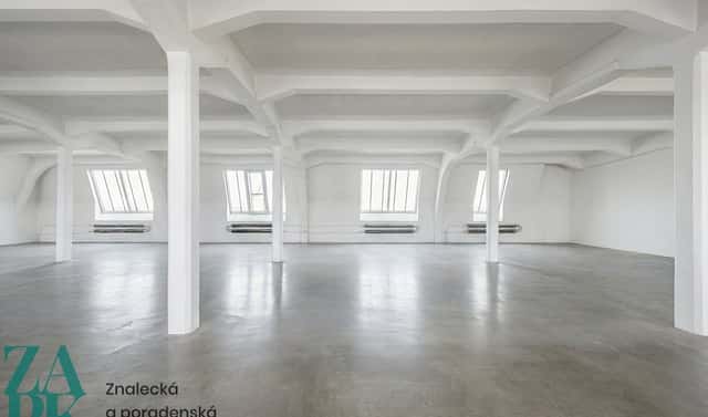 Pronájem kanceláře 303 m², Pekařská, Cheb