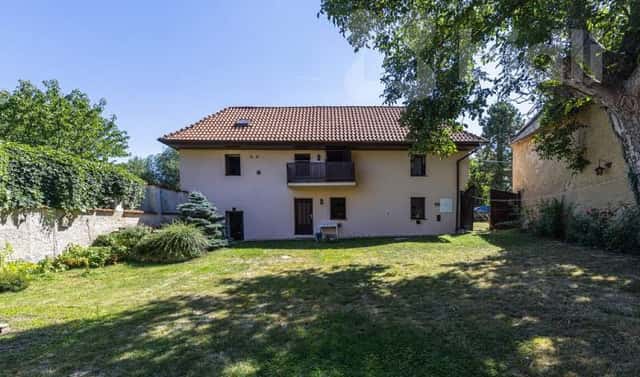 Prodej domu 130 m² s pozemkem 512 m², Dolní Náves, Nelahozeves – Lešany, okres Mělník