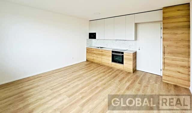 Pronájem bytu 1+kk 30 m², Zdenky Vorlové, Velké Meziříčí, okres Žďár nad Sázavou