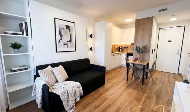 Prodej bytu 1+kk 22 m², Plzeňská, Praha 5 – Smíchov