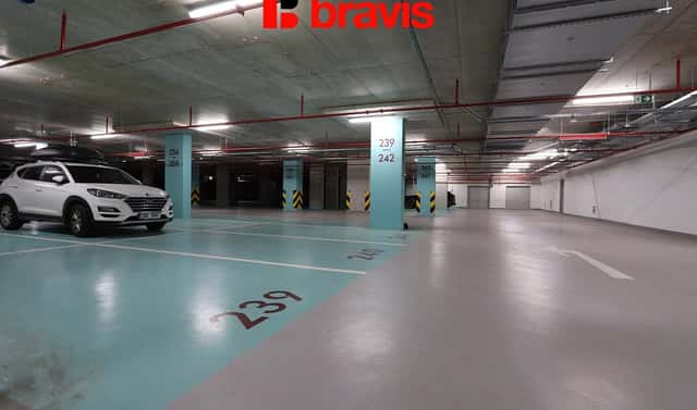 Pronájem garážové stání, Palác Trnitá, blízko office park Vlněna, volné ihned, 8 garážových stání k, Fuchsova, Brno – Trnitá, okres Brno-město
