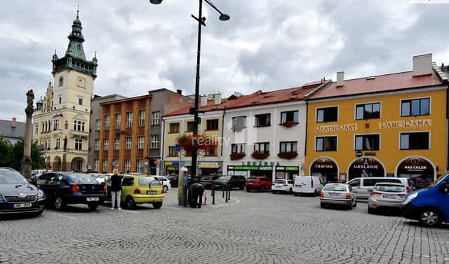 Pronájem kanceláře 25 m², Masarykovo náměstí, Náchod