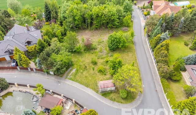 Prodej stavebního pozemku 1 191 m², Sulice, okres Praha-východ