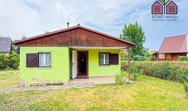 Prodej chaty/chalupy 47 m² s pozemkem 400 m², Křesín – Levousy, okres Litoměřice