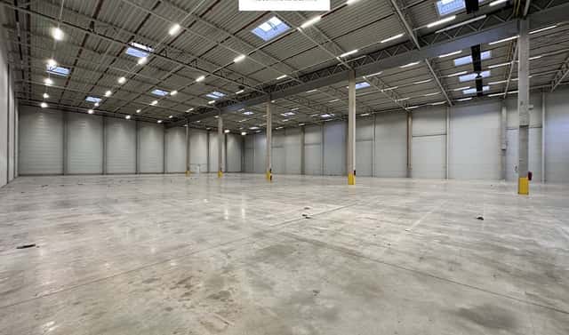 Pronájem výrobních prostor 2 779 m², Průmyslová, Hostivice, okres Praha-západ