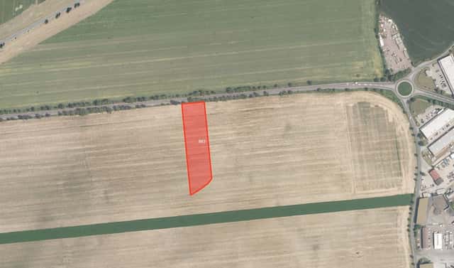 Prodej pole 9 193 m², Jesenice – Osnice, okres Praha-západ