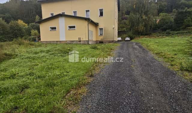 Pronájem bytu 1+1 33 m², Družstevní, Děčín – Děčín X-Bělá