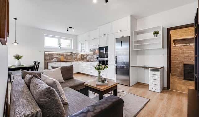 Prodej bytu 3+kk 78 m², Firkušného, Praha 10 – Uhříněves